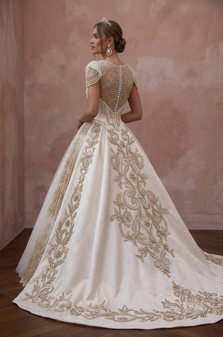 Ball Gown Wedding Dresses with Royal-Inspired Elegance