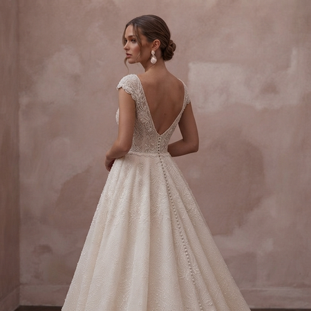 Cathedral Train Wedding Dresses with Luxury Lace Borders