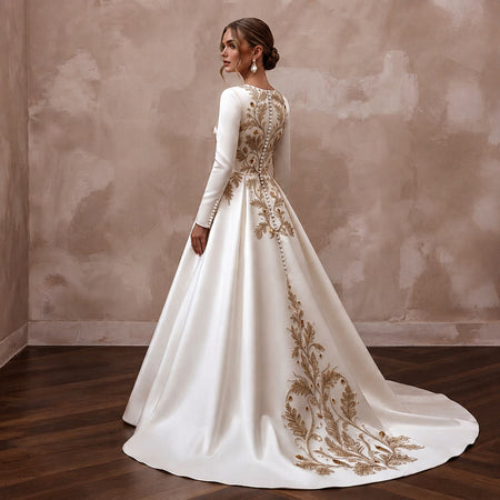 Classic Satin Bridal Gown for an Autumn Ballroom Ceremony