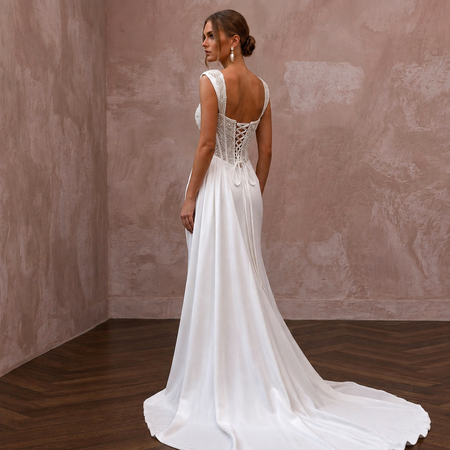 Corset Wedding Dresses with Lace-Up Back Designs