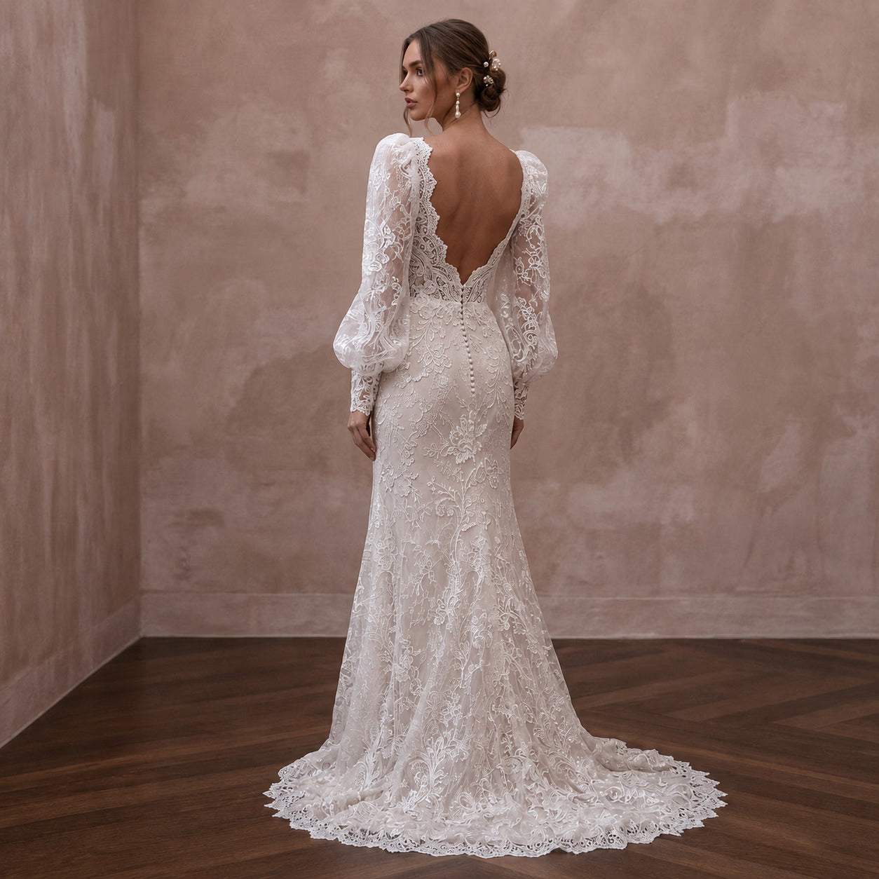 Country Lace Bridal Gown with Detachable Sleeves for an Outdoor Wedding