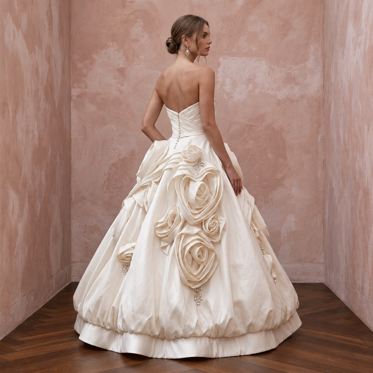 Cream Satin Face Organza Bubble Skirt Strapless Wedding Gown Secondary image
