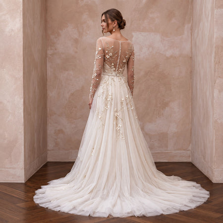 Custom Fit Tulle Bridal Dress for a Garden Wedding