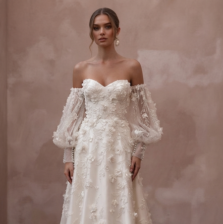 Detachable Sleeve Wedding Dresses with Two-in-One Styling