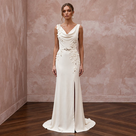 Elegant Cream Crepe de Chine Sheath Wedding Dress for Post-Wedding Brunch