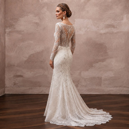 Elegant Lace Wedding Dress for a New Year's Eve Wedding