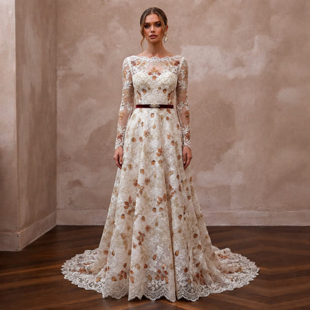 Elegant Lace Wedding Gown for a November Wedding