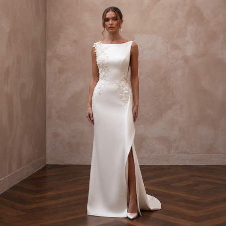 Elegant Satin Bridal Dress for a Small City Wedding - Apparel & Accessories > Clothing > Wedding & Bridal Party Dresses > Wedding Dresses - Mignonette Bridal
