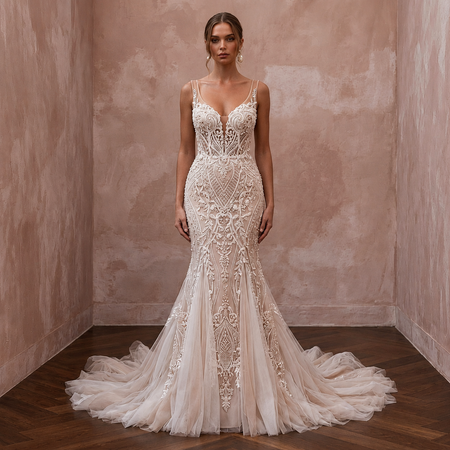 Enchanting Nude Illusion Tulle Mermaid Wedding Dress for Engagement Soirée