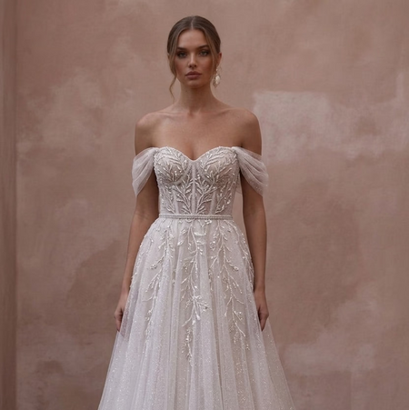 Glitter Tulle Wedding Dresses with Fairytale Elegance - Apparel & Accessories > Clothing > Wedding & Bridal Party Dresses > Wedding Dresses - Mignonette