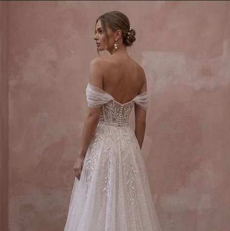 Glitter Tulle Wedding Dresses with Fairytale Elegance