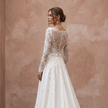 Made-to-Measure A-Line Bridal Gown with Long Sleeves