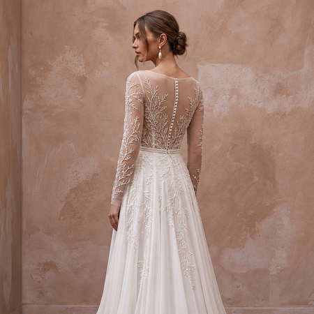 Made-to-Measure Chiffon Wedding Dress for a Beach Wedding