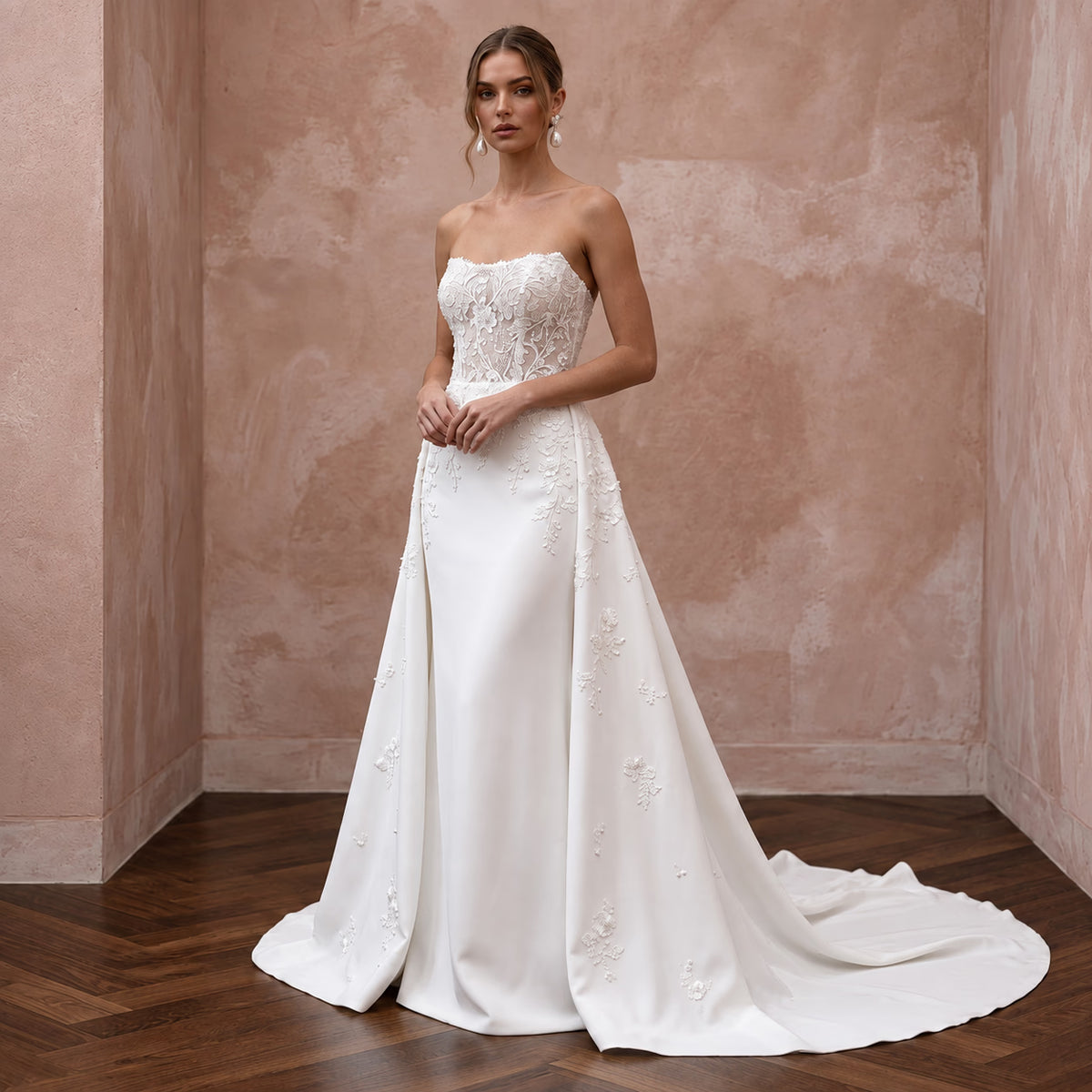 Minimalist Alabaster Matte Crepe Strapless Column Gown with Watteau Train