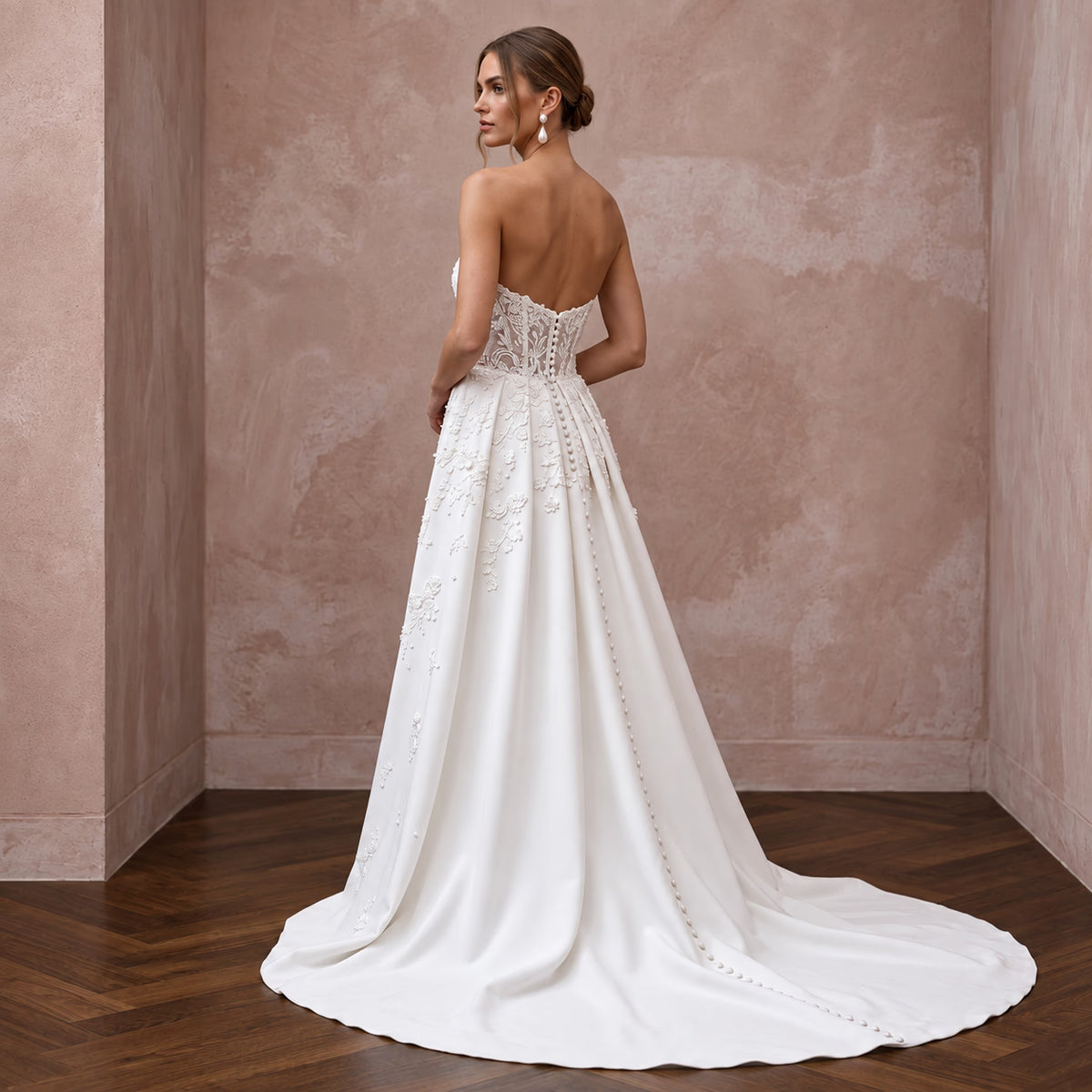 Minimalist Alabaster Matte Crepe Strapless Column Gown with Watteau Train