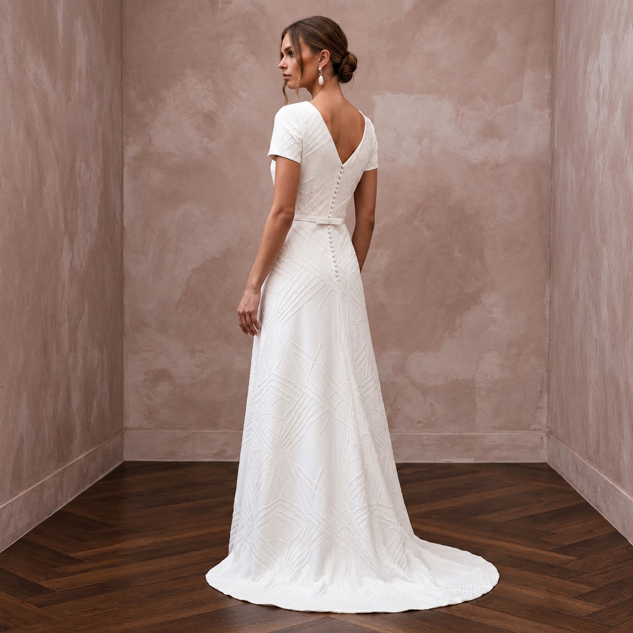 Minimalist Cream Stretch Georgette T-Shirt Bridal Gown for Elopement Secondary image