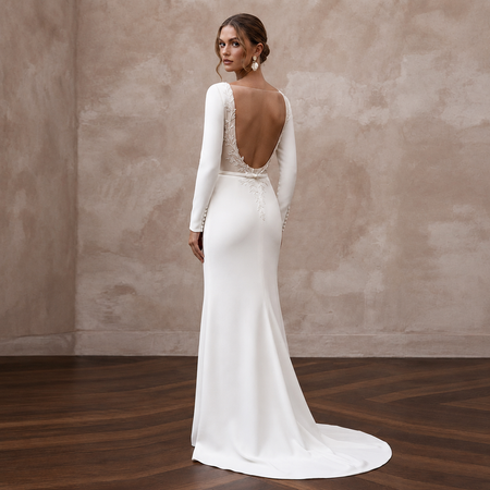 Minimalist Crepe Bridal Dress for a Garden Wedding