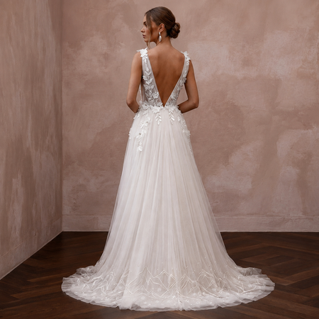 Minimalist Tulle Wedding Dress for a Mountain Elopement