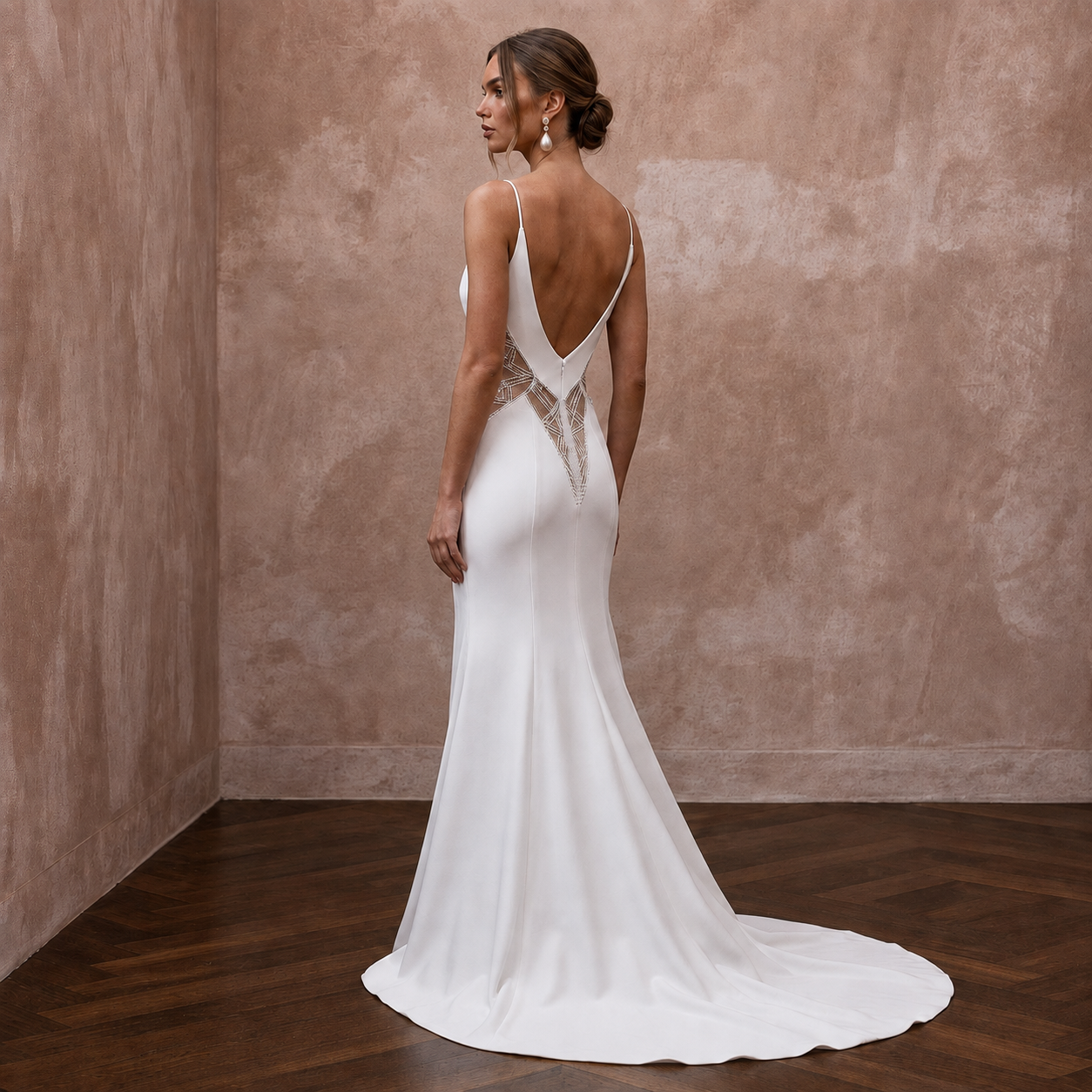 Minimalist White Jersey Mermaid Wedding Dress for Beach Elopement Secondary image