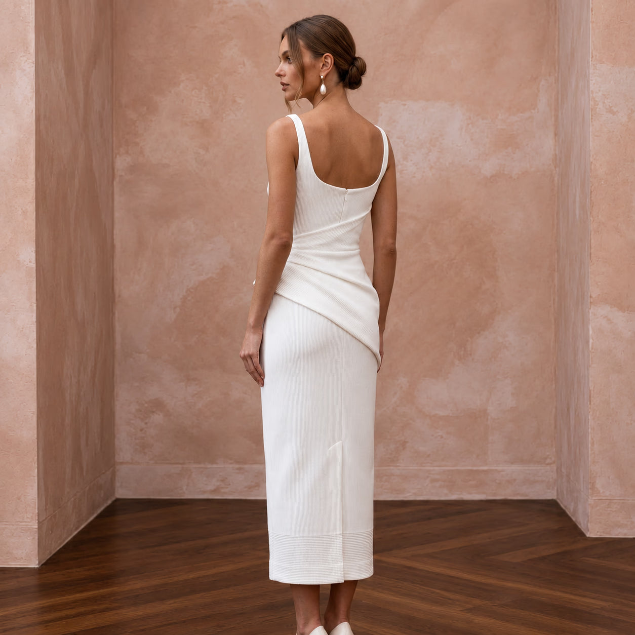 Minimalist White Organic Cotton Ribbed Midi Wedding Dress for City Hall Secondary image