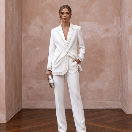 Minimalist White Stretch Crepe Tailored Suit with Oversized Blazer