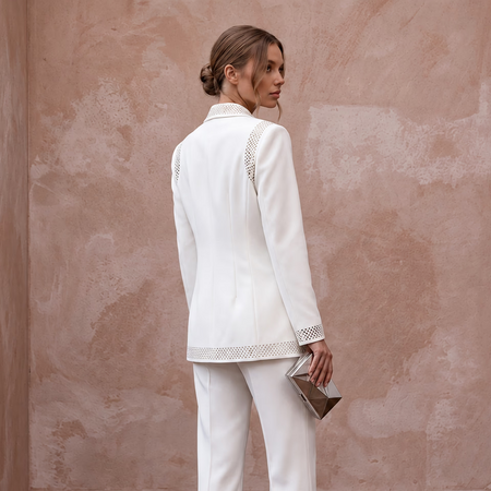 Minimalist White Stretch Crepe Tailored Suit with Oversized Blazer
