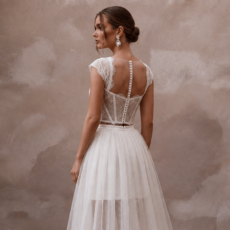 Modern Off-White Lace Corset & Tulle Skirt Set for Reception