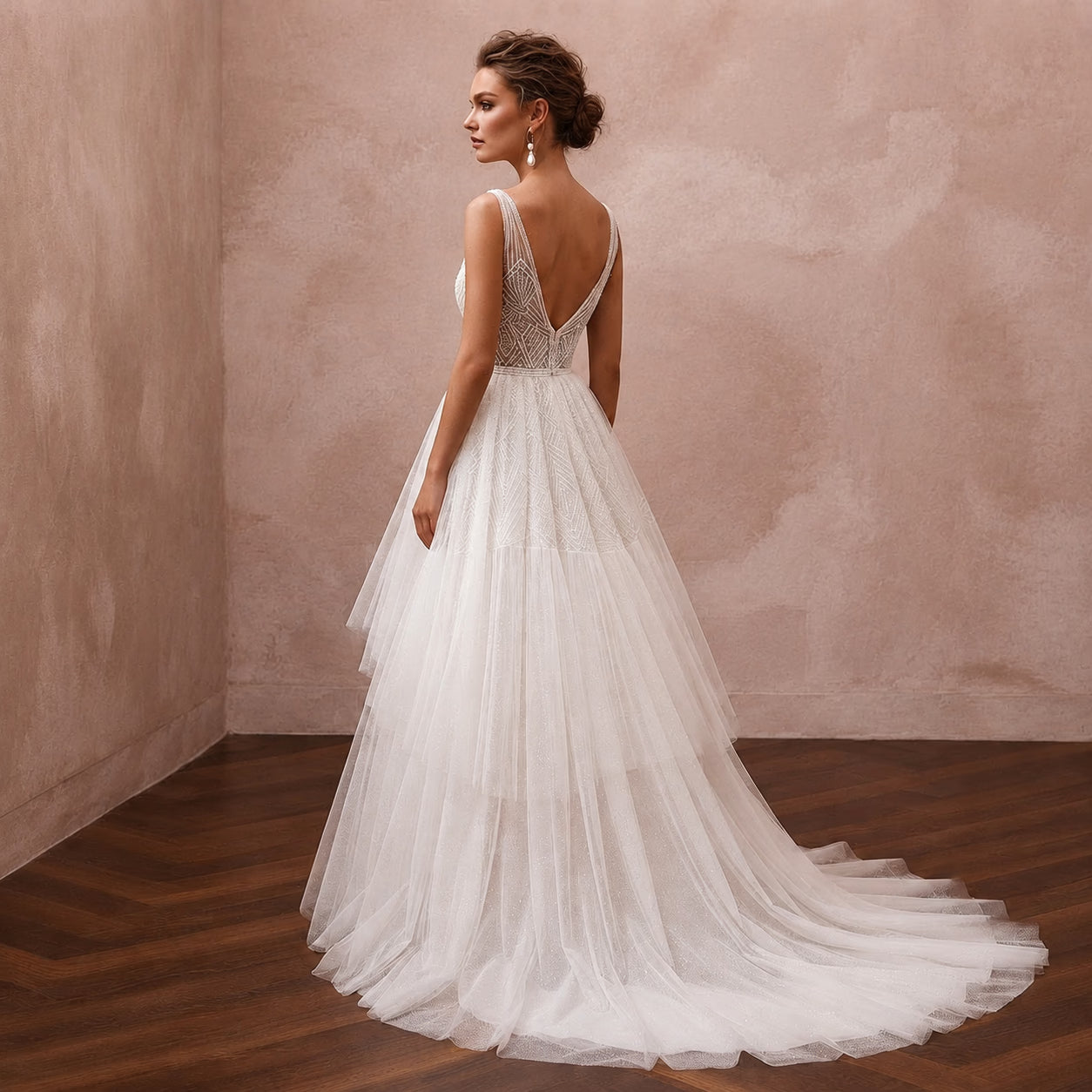 Modern Tulle Ball Gown Wedding Dress with V-Neck Secondary image