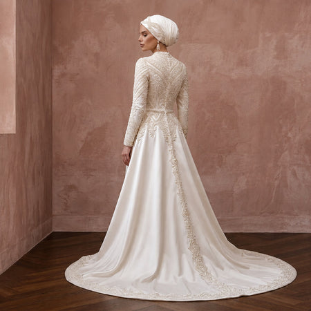 Muslim Modest Wedding Dress with Long Sleeves and Detachable Train