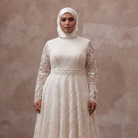 Muslim Plus Size Lace Wedding Dress with Long Sleeves