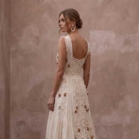 Organic Cotton Wedding Dresses with Natural Bridal Beauty