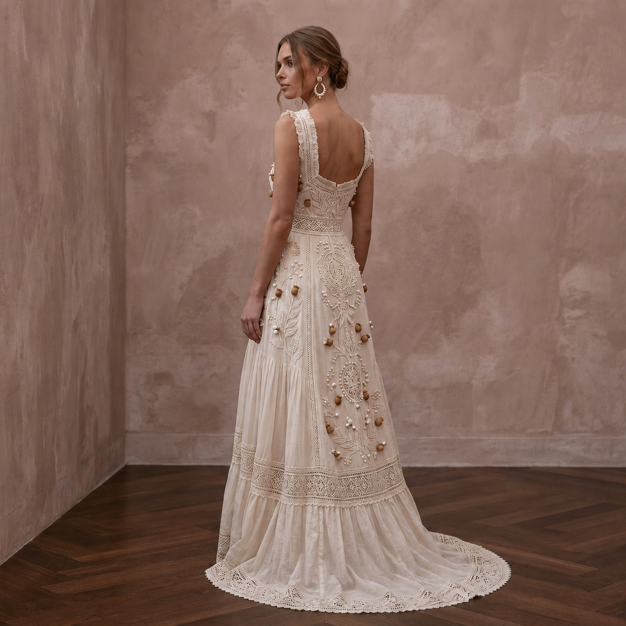 Organic Cotton Wedding Dresses with Natural Bridal Beauty Secondary image
