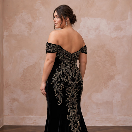 Plus Size Black Velvet Off-the-Shoulder Sweetheart Evening Gown