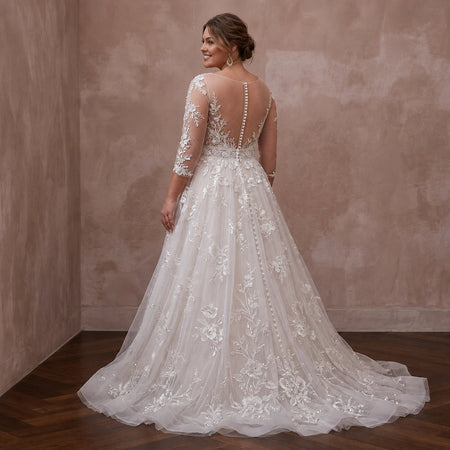 Plus Size Romantic Tulle Wedding Dress with A-Line Silhouette