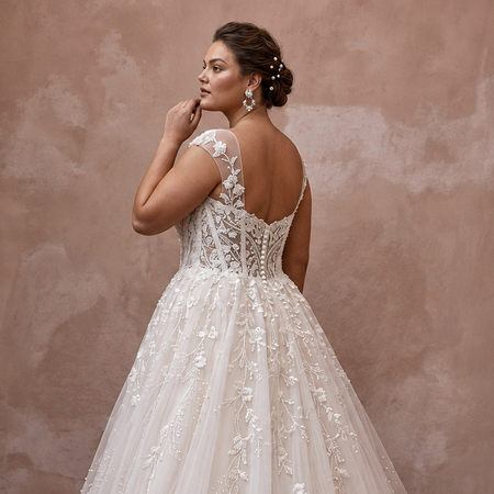 Plus Size Tulle Ball Gown Wedding Dress with Corset Bodice