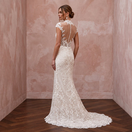 Regal Ivory Lace Sheath Wedding Dress for Second Marriage Ceremony