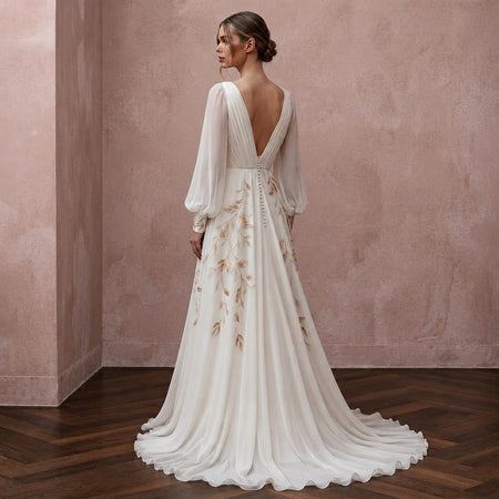 Romantic Chiffon Bridal Gown for an Autumn Ceremony