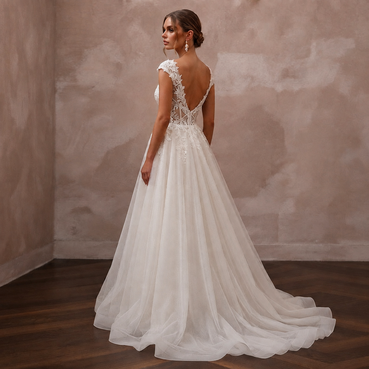 Romantic Ivory Tulle Ball Gown Bridal Dress for Courthouse Wedding