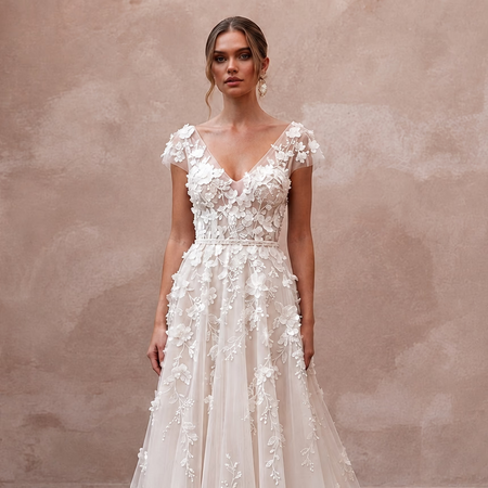 Romantic Organza Bridal Dress with Floral Appliques for a Garden Wedding