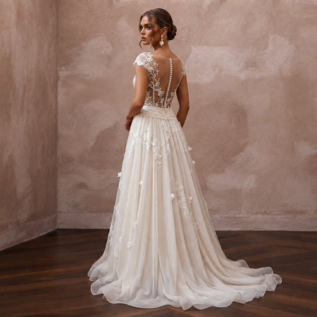 Romantic Silk Habotai Wedding Dresses with Lightweight Beauty