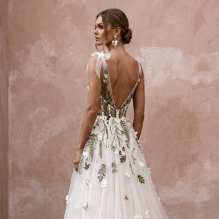 Romantic Tulle Bridal Dress for a Woodland Wedding