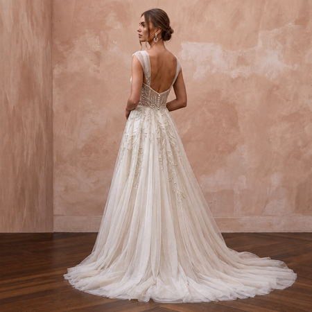 Romantic Tulle Bridal Dress for an Evening Ballroom Wedding - Apparel & Accessories > Clothing > Wedding & Bridal Party Dresses > Wedding Dresses - Mignonette Bridal