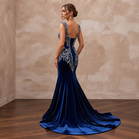 Sapphire Blue Velvet Sweetheart Neckline Mermaid Evening Gown