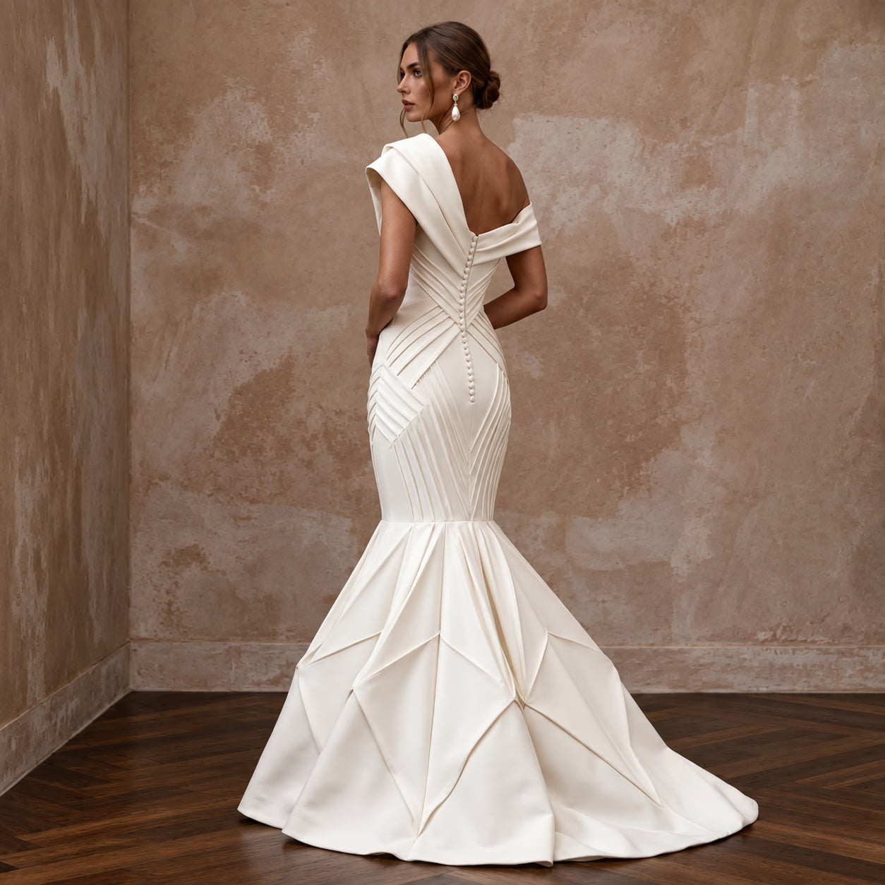 Sculptural Off-White Heavy Crepe Asymmetrical Neckline Mermaid Dress Secondary image