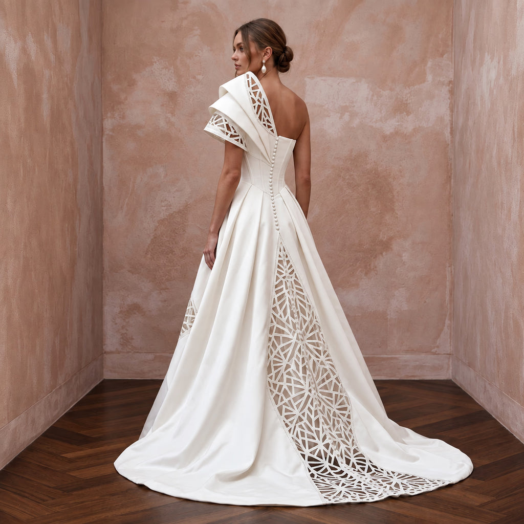 Sculptural Off-White Taffeta One-Shoulder A-Line Gown