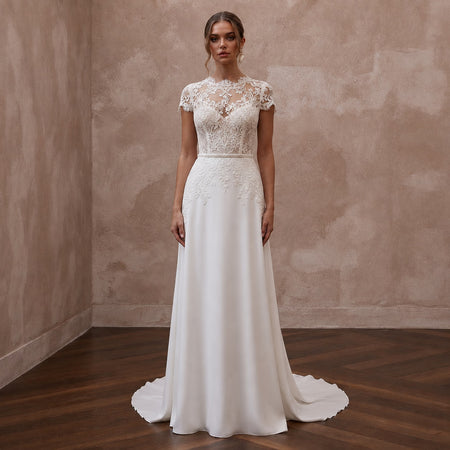 Second Wedding Lace Wedding Dress with Short Sleeves and A-Line Silhouette