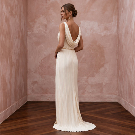 Sensual Cream Plissé Crepe Sheath Wedding Dress for Rehearsal Dinner Dance
