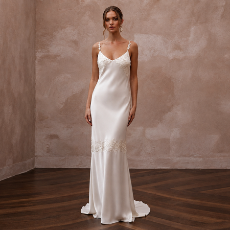 Simple Ivory Tencel Lyocell Boho Slip for City Elopement