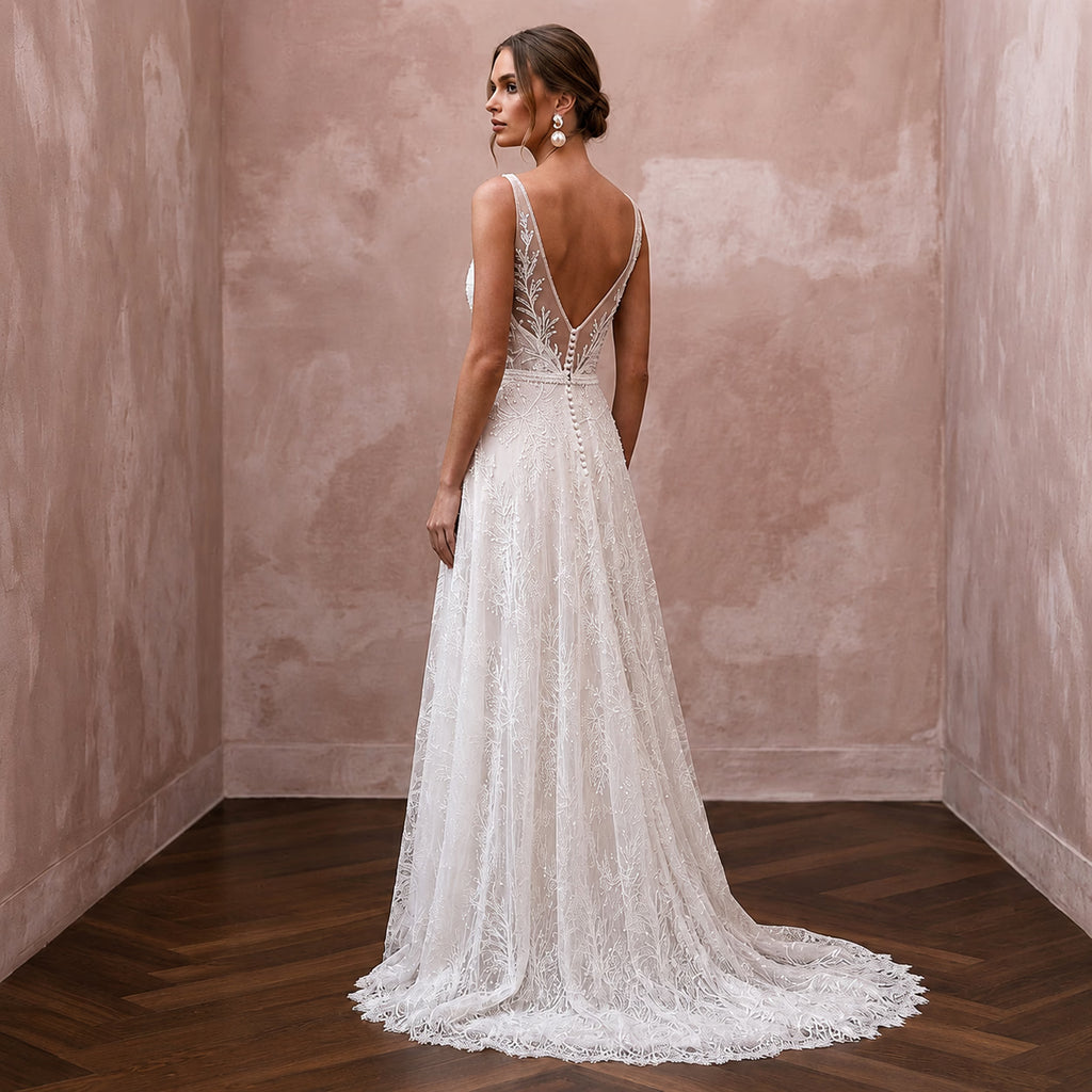 Simple Lace Bridal Gown for a Beach Wedding