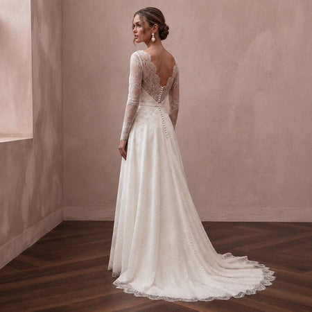 Simple Lace Wedding Dress for an Intimate Elopement Ceremony